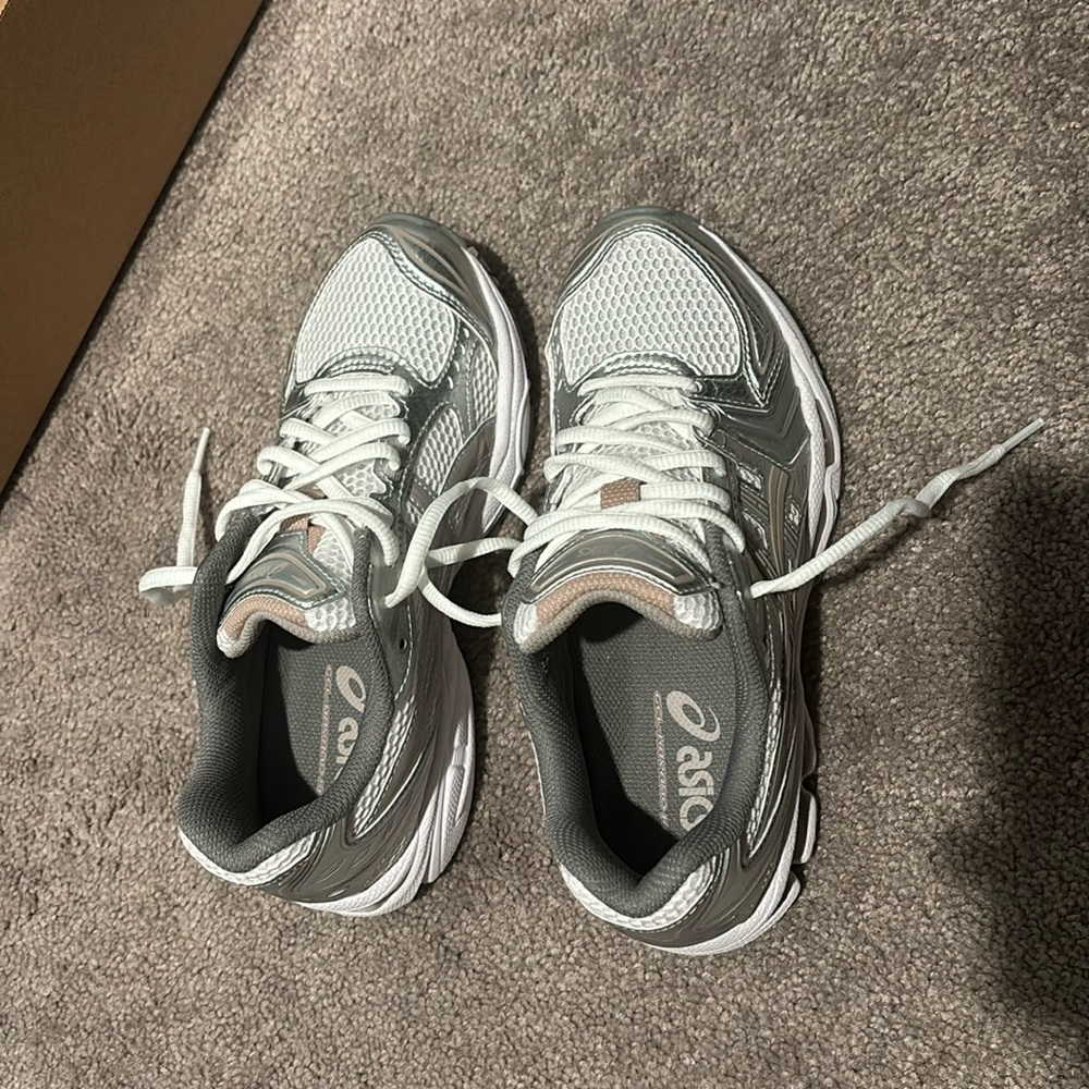 ASICS Gel Kayano 14